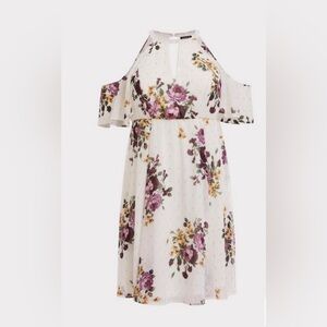 Ivory Floral High Neck Skater Dress Torrid as 16 NWT